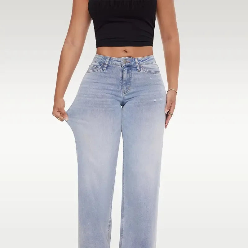 Women’s BBL-Enhancing Wide-Leg Baggy Jeans