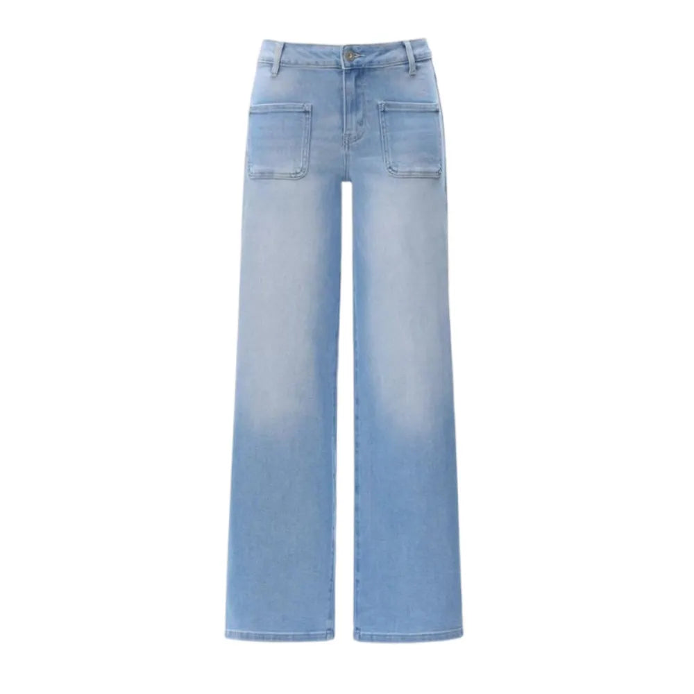 Women’s BBL-Enhancing Wide-Leg Baggy Jeans