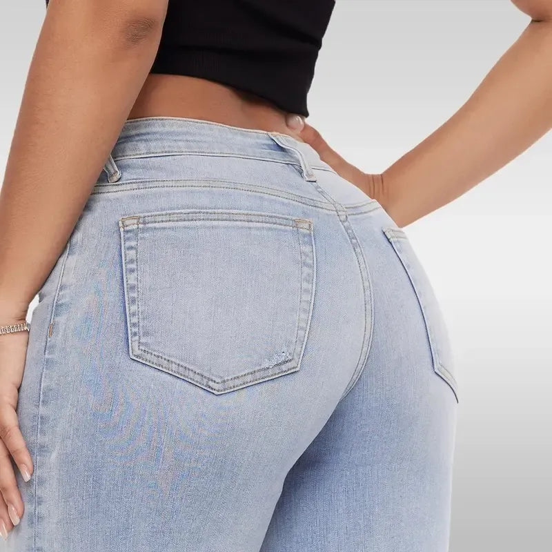Women’s BBL-Enhancing Wide-Leg Baggy Jeans