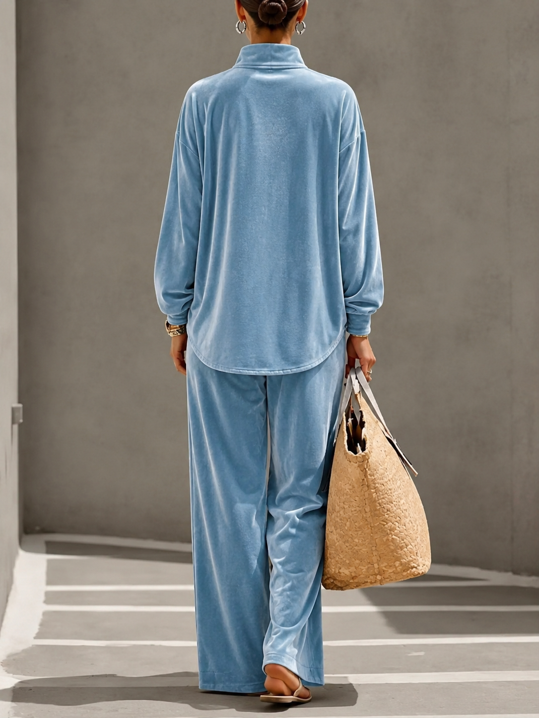 Women's Soft Velvet Two-Piece Set – Relaxed & Elegant